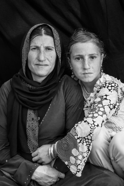 Бадия Джелал Акил, 33 года, и ее дочь Фатьма Тамра, 12 лет. Фото из открытых интернет-источников